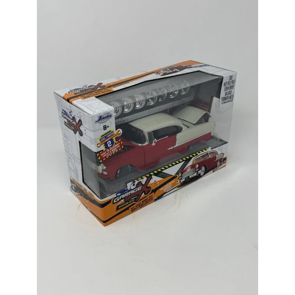 Jada GarageWorx Kustom Kits 1:24 1955 Chevy Bel Air Die-Cast Red/White